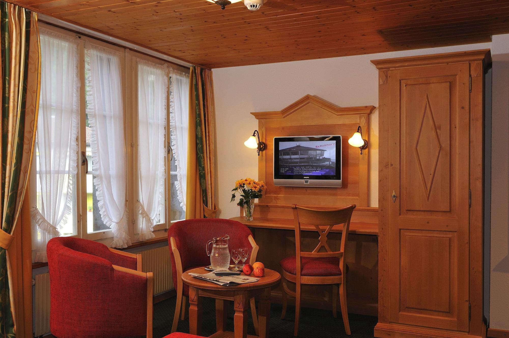 Hotel Chalet Swiss Interlaken Dış mekan fotoğraf