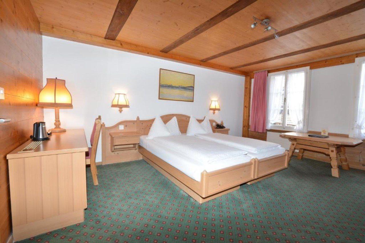 Hotel Chalet Swiss Interlaken Dış mekan fotoğraf